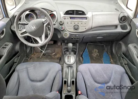 2010 Honda Fit Sport из США, поврежденный, VIN JHMGE8H43AC024720